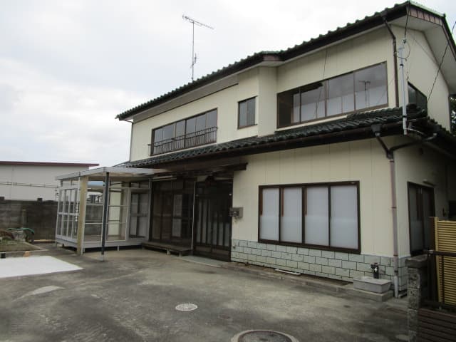 即時入居可　ペット相談・小型犬可の戸建て賃貸物件（原町区西町一丁目）